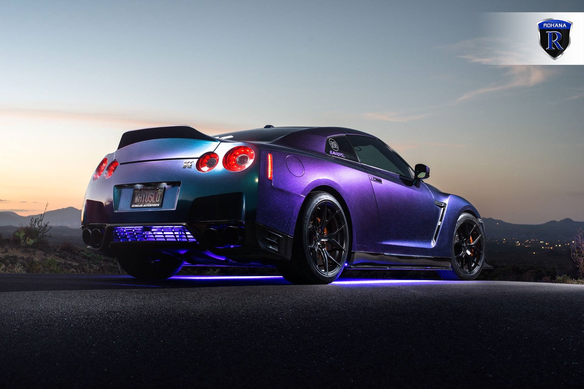 K71303 Pacific Blue Gloss on black - 1.jpg